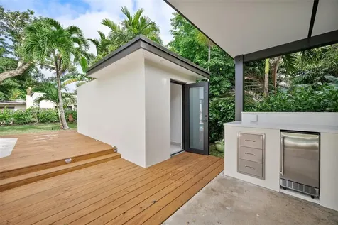 8825 NE 10th Avenue Miami FL 33138