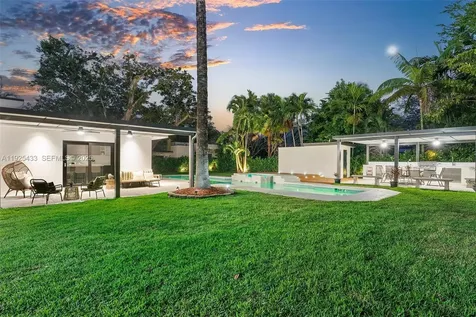8825 NE 10th Avenue Miami FL 33138