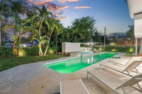 8825 NE 10th Avenue Miami FL 33138