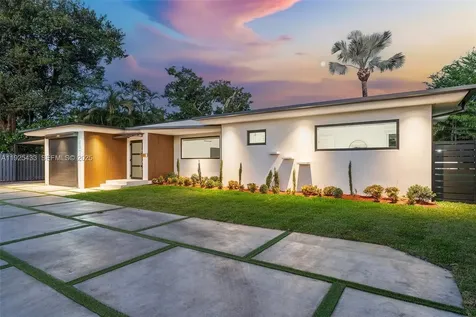 8825 NE 10th Avenue Miami FL 33138
