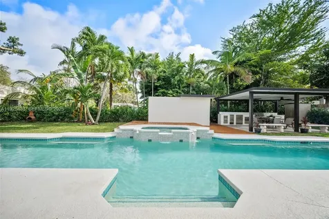 8825 NE 10th Avenue Miami FL 33138