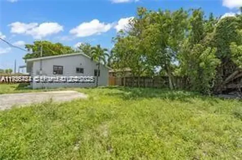 303 NW 7th Street Hallandale Beach FL 33009
