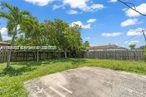 303 NW 7th Street Hallandale Beach FL 33009