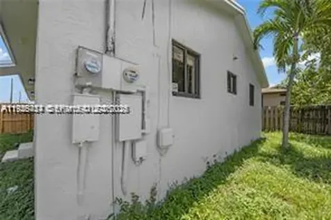 303 NW 7th Street Hallandale Beach FL 33009