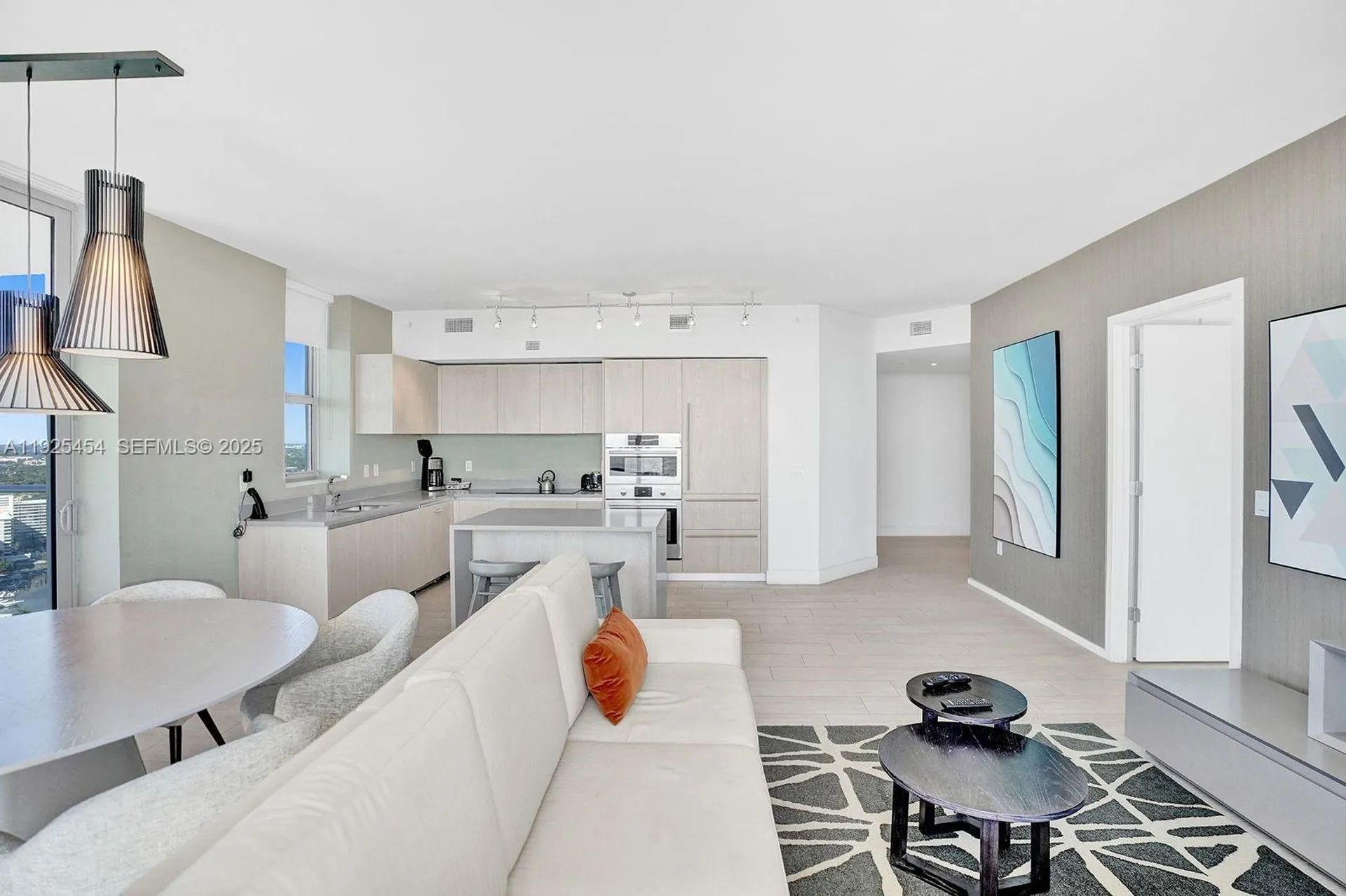 4010 S Ocean Drive Hollywood FL 33019
