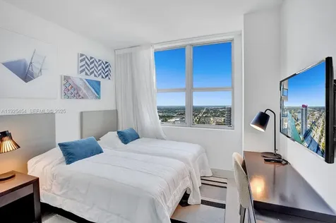 4010 S Ocean Drive Hollywood FL 33019