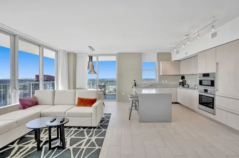 4010 S Ocean Drive Hollywood FL 33019
