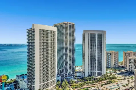 4010 S Ocean Drive Hollywood FL 33019