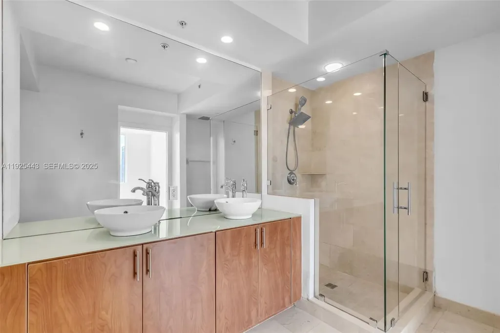 315 NE 3rd Avenue Fort Lauderdale FL 33301