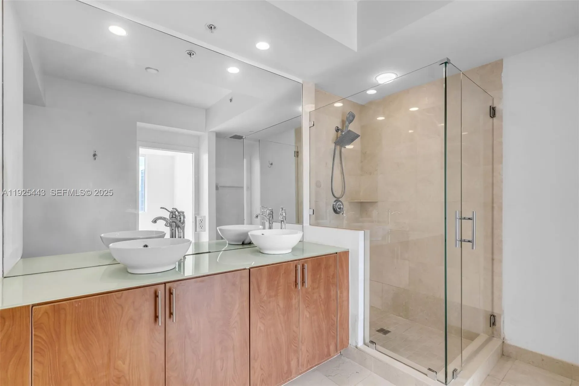 315 NE 3rd Avenue Fort Lauderdale FL 33301