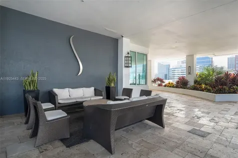 315 NE 3rd Avenue Fort Lauderdale FL 33301