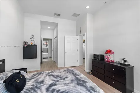 10997 SW 238th Terrace Homestead FL 33032