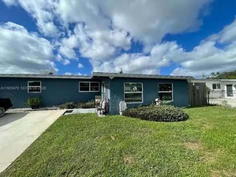 800 N 70th Avenue Hollywood FL 33024