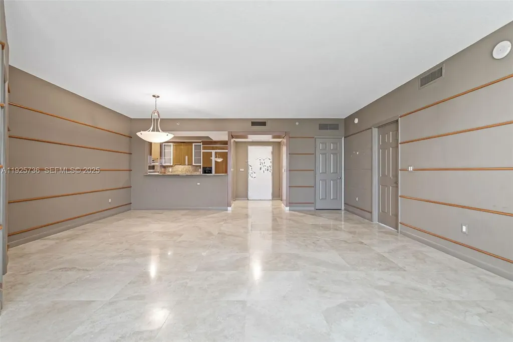 1819 SE 17th Street Fort Lauderdale FL 33316