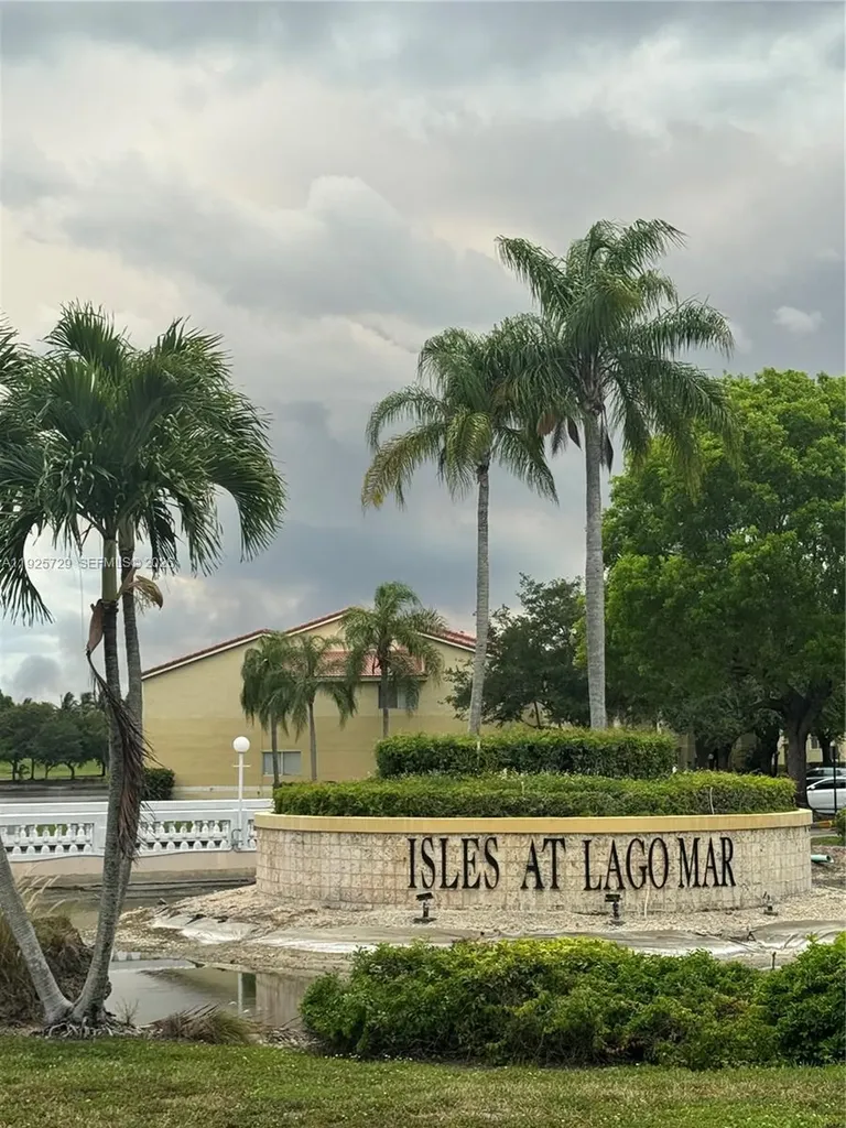 12650 Vista Isles Drive Sunrise FL 33325