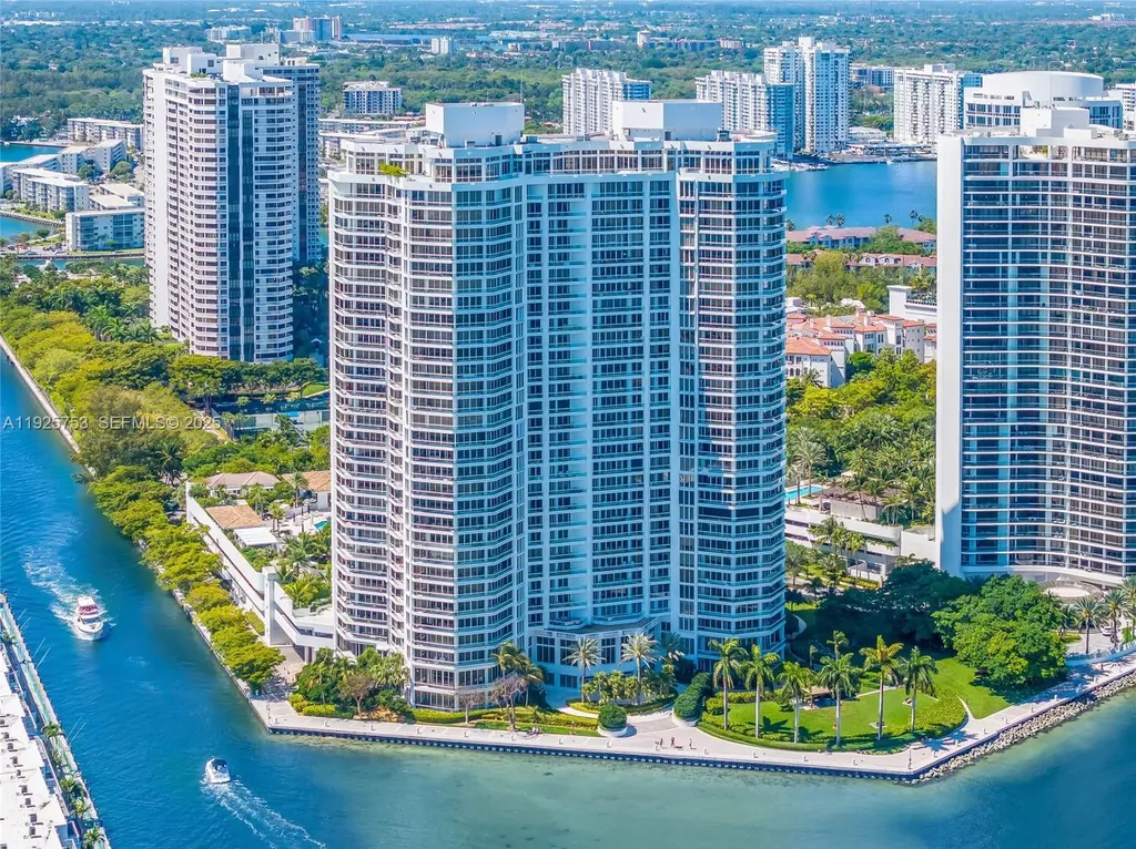2600 Island Boulevard Aventura FL 33160