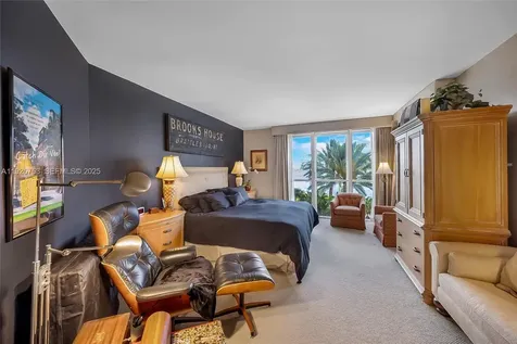 2600 Island Boulevard Aventura FL 33160