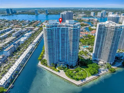2600 Island Boulevard Aventura FL 33160