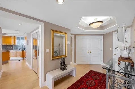 2600 Island Boulevard Aventura FL 33160