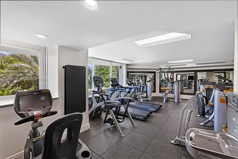 2600 Island Boulevard Aventura FL 33160