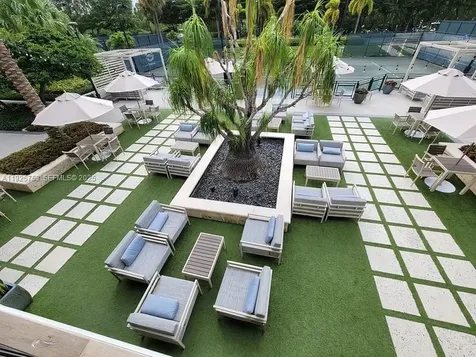 2600 Island Boulevard Aventura FL 33160