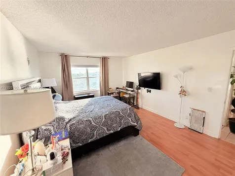 401 Golden Isles Drive Hallandale Beach FL 33009