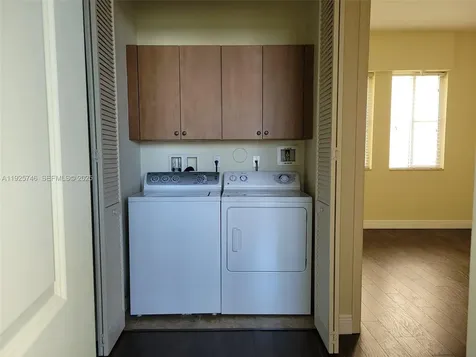 2955 NW 126th Avenue Sunrise FL 33323
