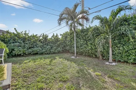 2256 Simms Street Hollywood FL 33020