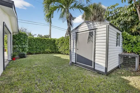 2256 Simms Street Hollywood FL 33020