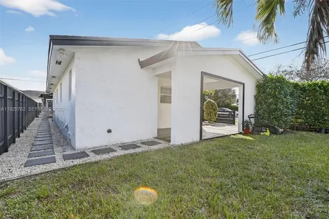2256 Simms Street Hollywood FL 33020