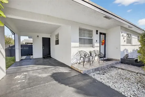 2256 Simms Street Hollywood FL 33020