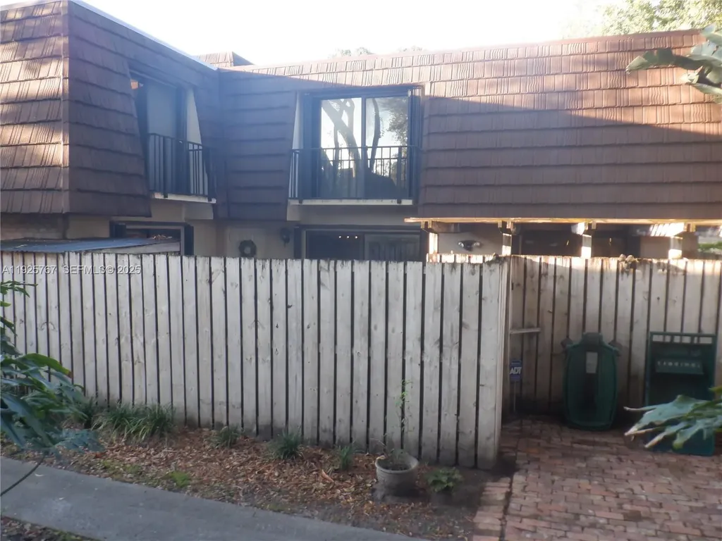 211 2nd Lane Palm Beach Gardens FL 33418