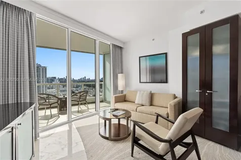 4391 Collins Avenue Miami Beach FL 33140