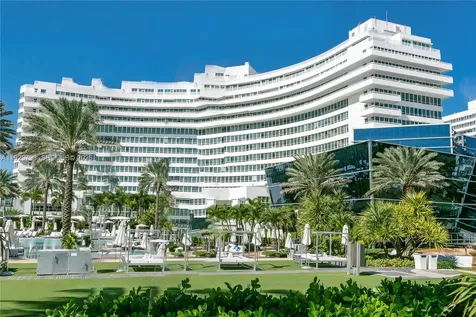 4391 Collins Avenue Miami Beach FL 33140