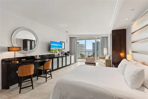 4391 Collins Avenue Miami Beach FL 33140