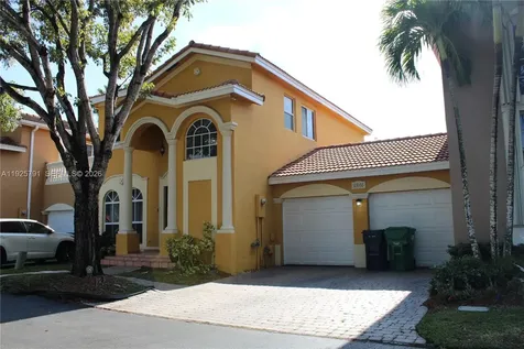 10866 NW 51st Lane Doral FL 33178