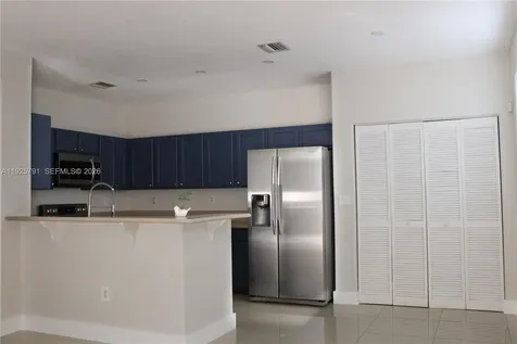 10866 NW 51st Lane Doral FL 33178
