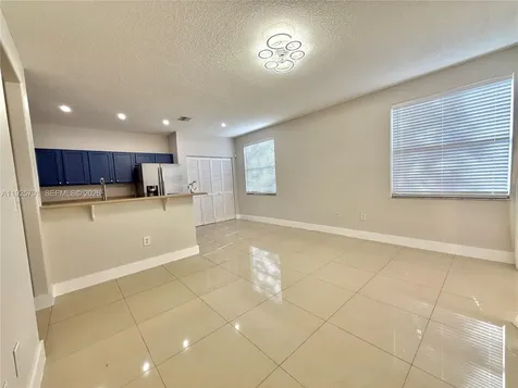 10866 NW 51st Lane Doral FL 33178