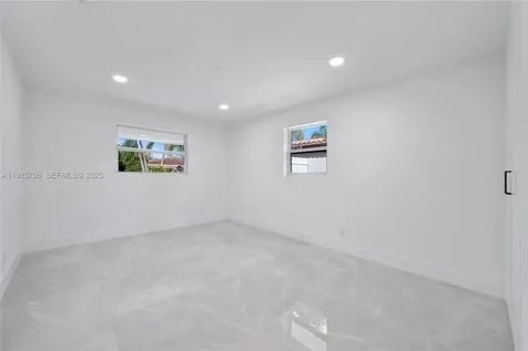 1218 Lincoln Street Hollywood FL 33019