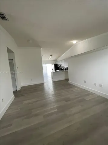 3375 W 76th Street Hialeah FL 33018