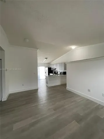 3375 W 76th Street Hialeah FL 33018
