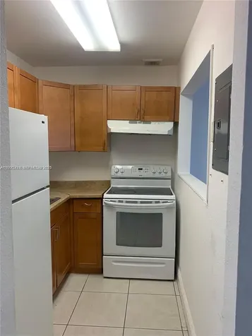 241 SE 9th Avenue Pompano Beach FL 33060
