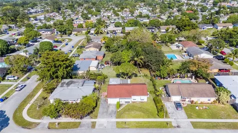 8221 SW 10th Street North Lauderdale FL 33068