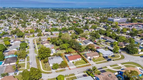 8221 SW 10th Street North Lauderdale FL 33068