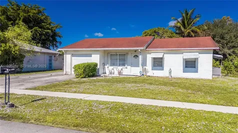 8221 SW 10th Street North Lauderdale FL 33068