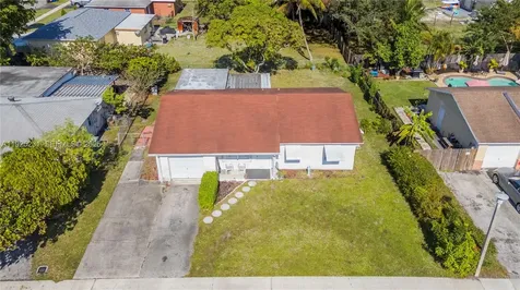 8221 SW 10th Street North Lauderdale FL 33068