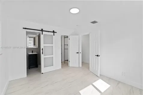 230 SW 29th Avenue Fort Lauderdale FL 33312