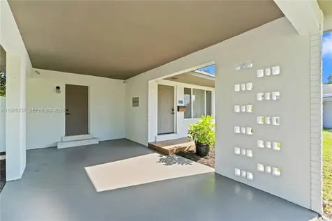 230 SW 29th Avenue Fort Lauderdale FL 33312