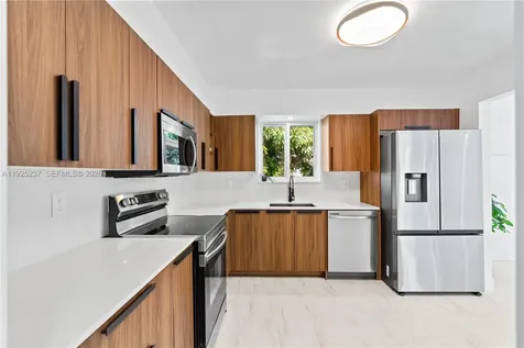 230 SW 29th Avenue Fort Lauderdale FL 33312