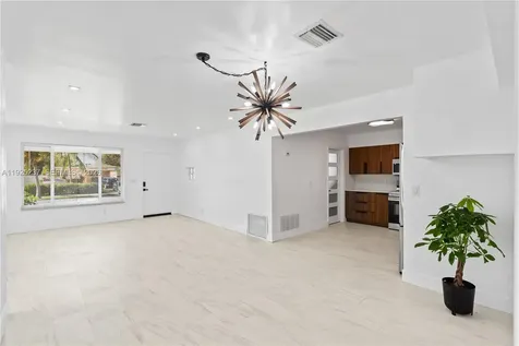 230 SW 29th Avenue Fort Lauderdale FL 33312